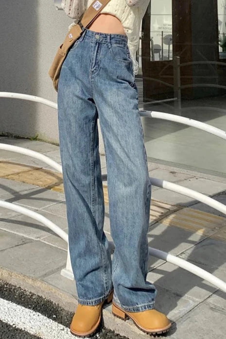 Wide-Leg Jeans